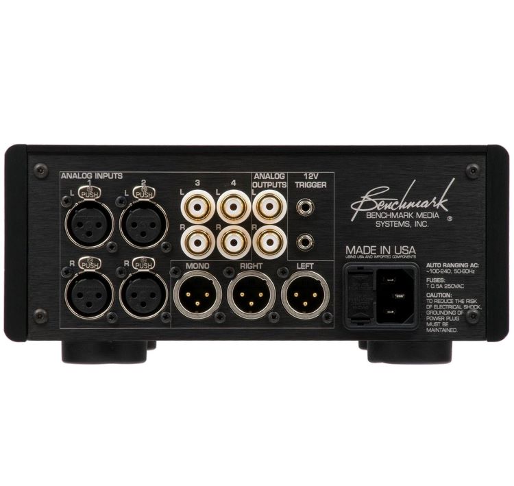 Benchmark HPA4 Headphone / Line Amplifier